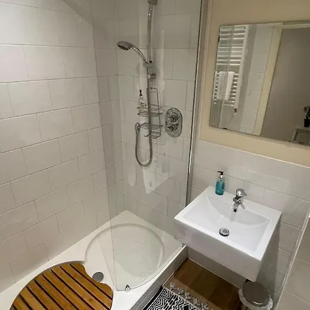 Cocketts Hotel