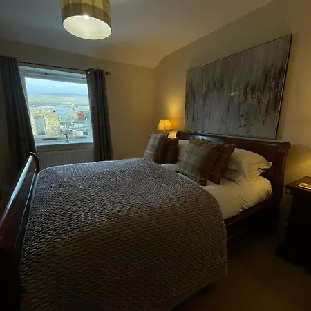 Cocketts Hotel 3*