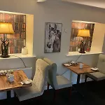 Cocketts Szálloda 3*