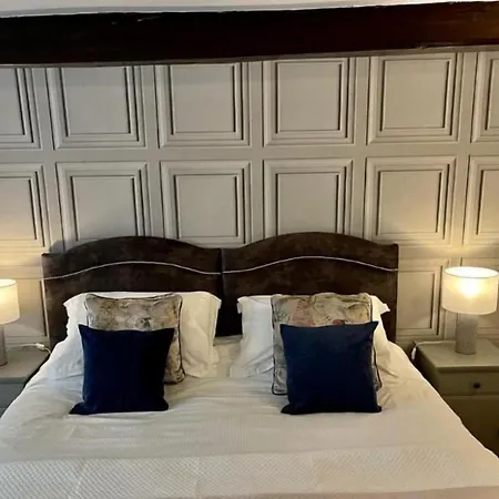 Cocketts 3* Hawes