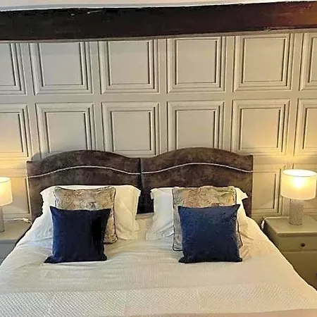 فندق Cocketts